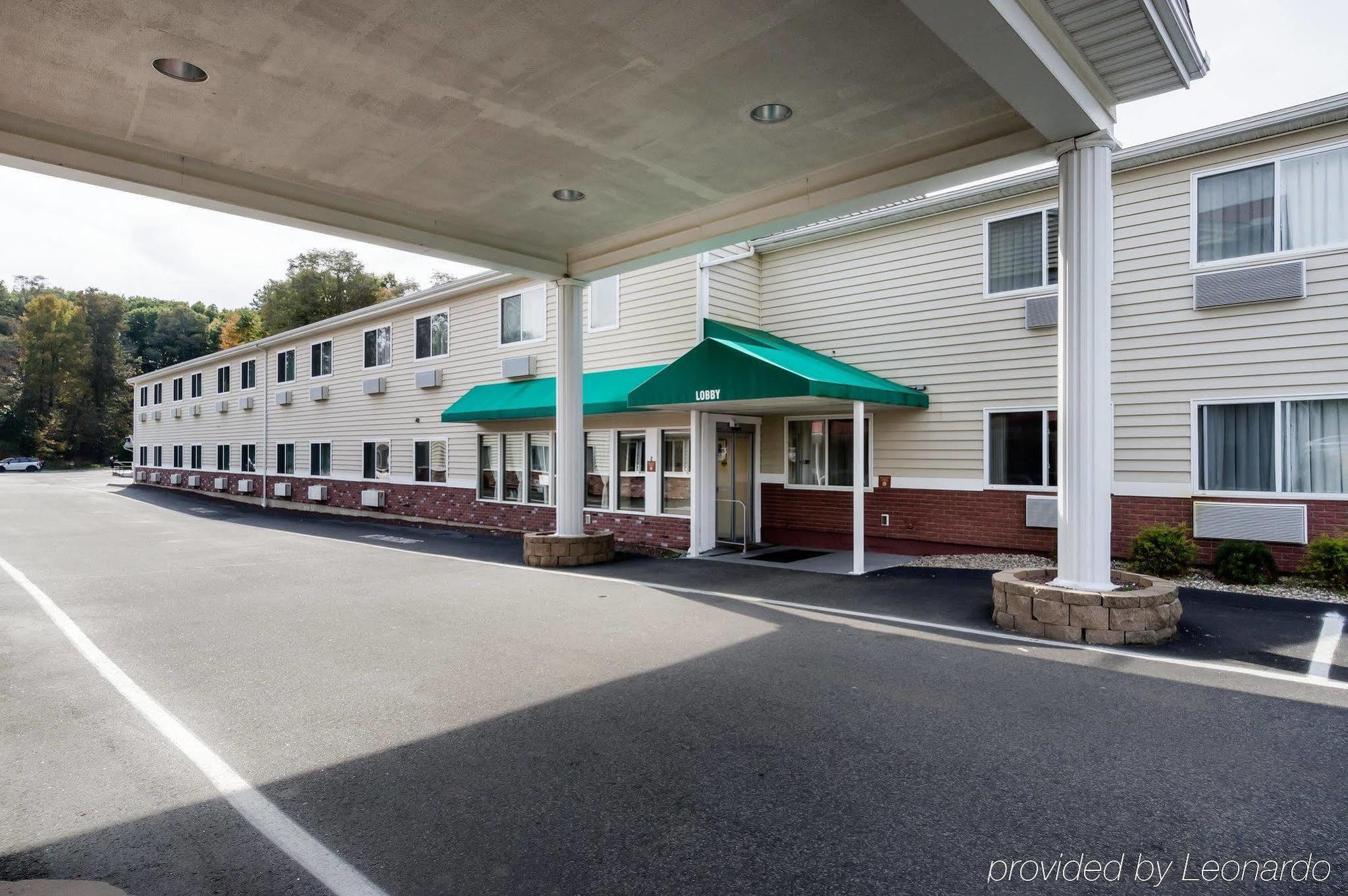 Towneplace Suites By Marriott Hadley Amherst Luaran gambar